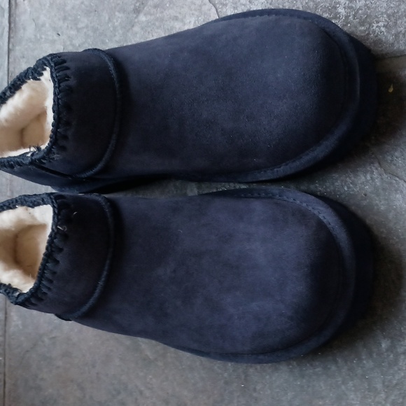 New Bearpaw Lana Boots Blue 6.5W 7.5M&w 8.5W 9M 9W 9.5W 10M 10.5M 10.5W 11W - Picture 2 of 6